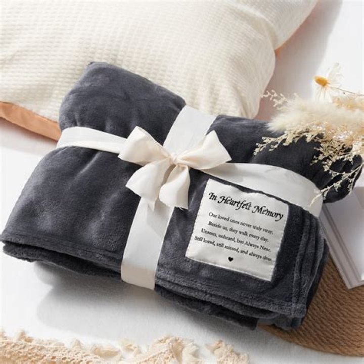 Do you put blankets on a newborn?