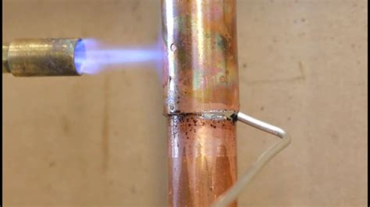 Does welding stick to copper?
