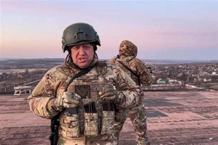 How can I join the military in GTA 5?