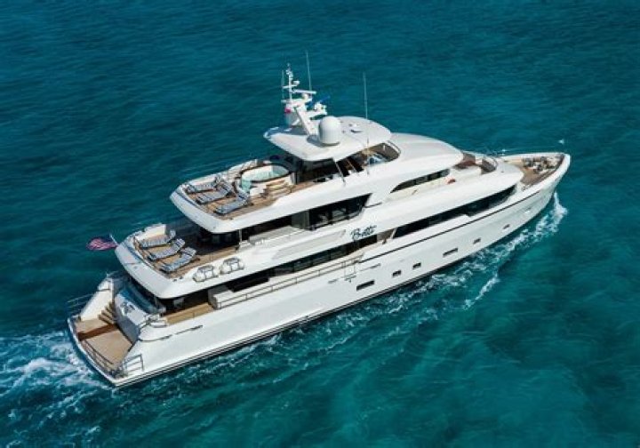 How long is yacht season?