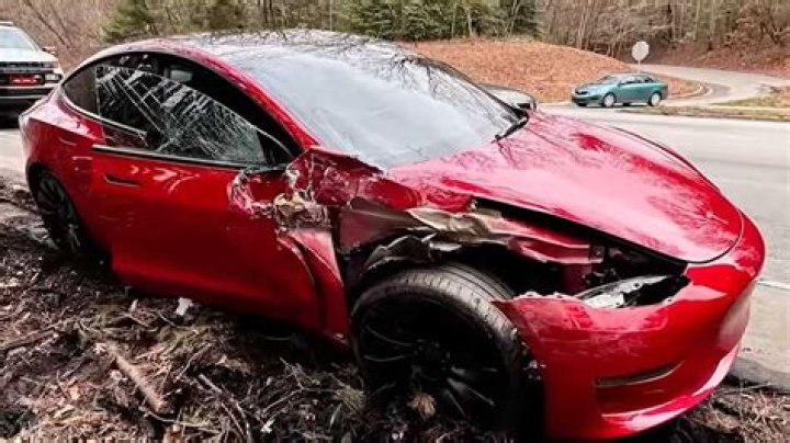 How many cars were wrecked in Ronin?
