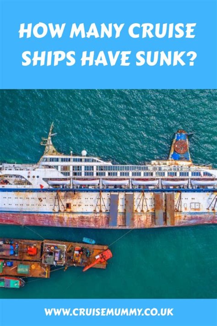 How many cruises sink per year?