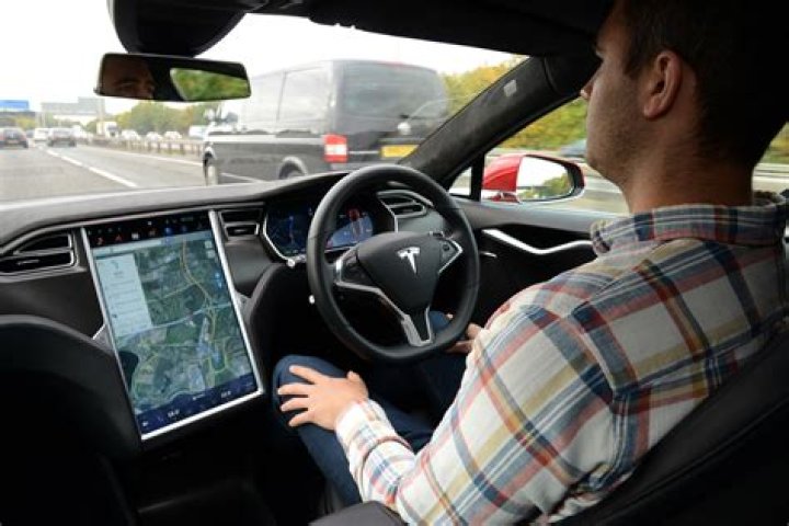 How safe is Tesla autopilot?