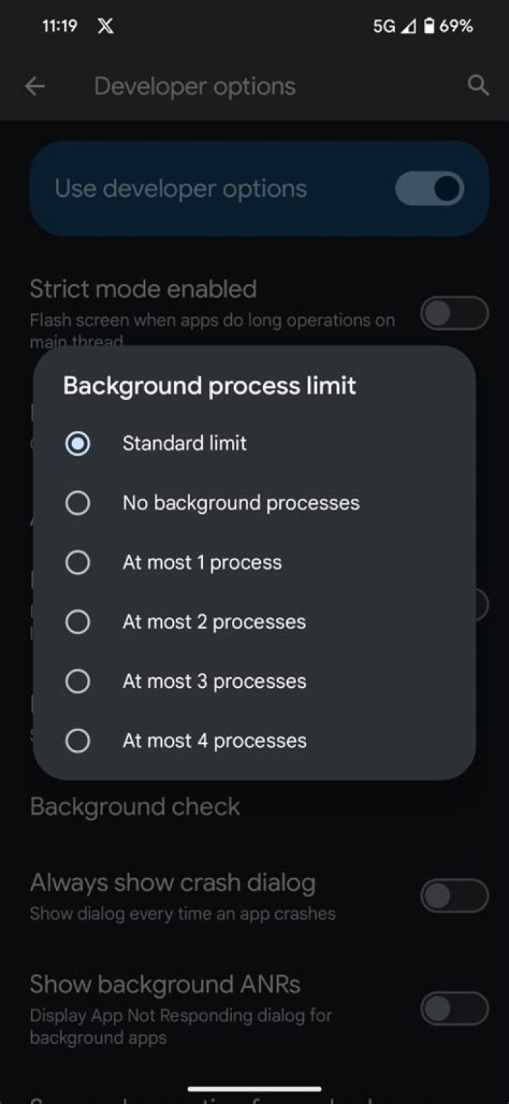 Should I limit background processes Android?