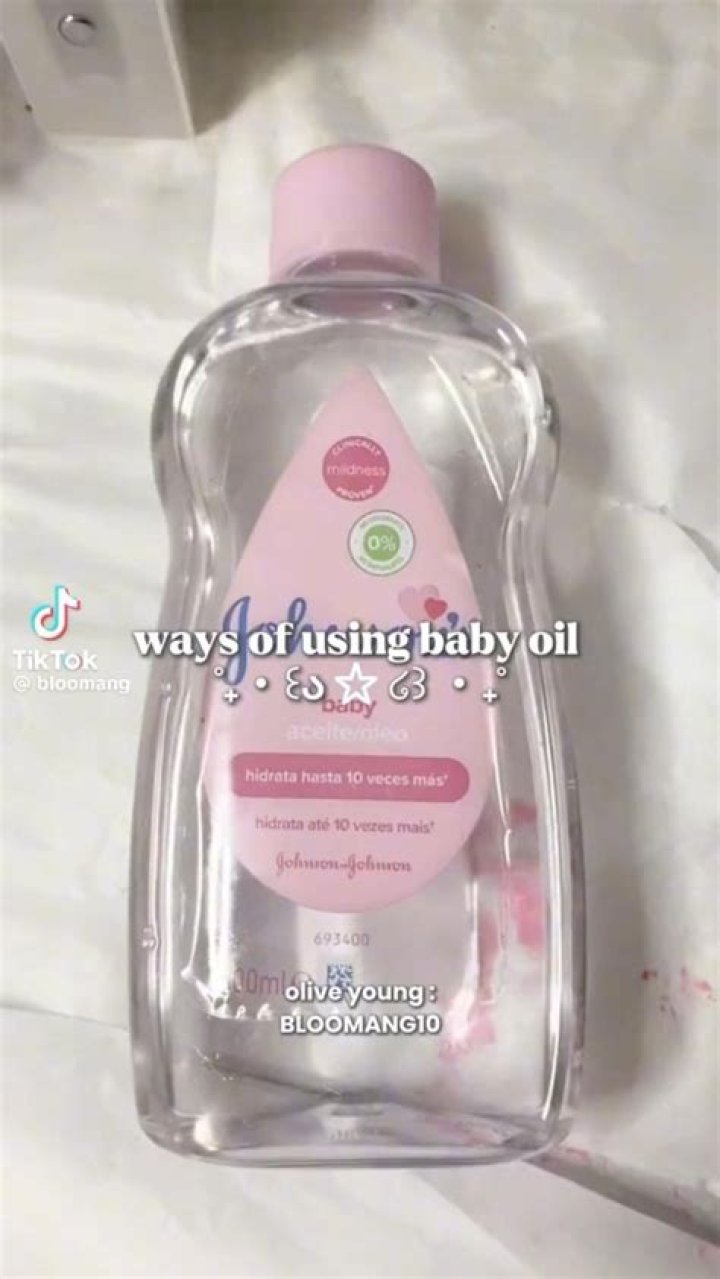 What are the benefits of using baby oil?