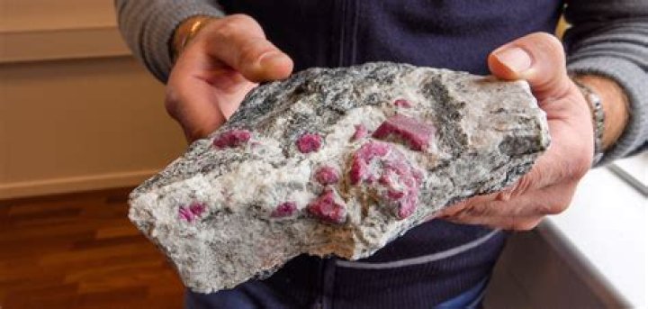 What do rubies look like in their natural state?