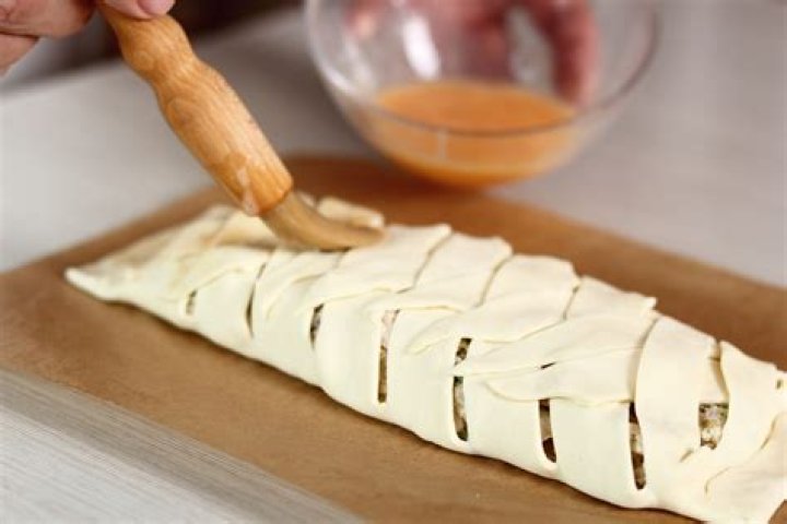 What do you use for glazing pastry?