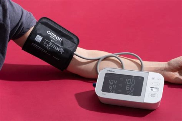 What does Error 4 mean on blood pressure machine?