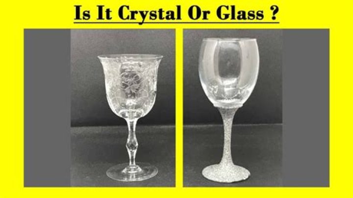 What is difference between crystal and glass?