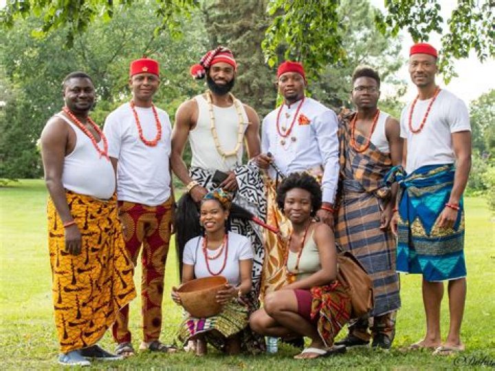 What is the relationship between Igbos and Benin?