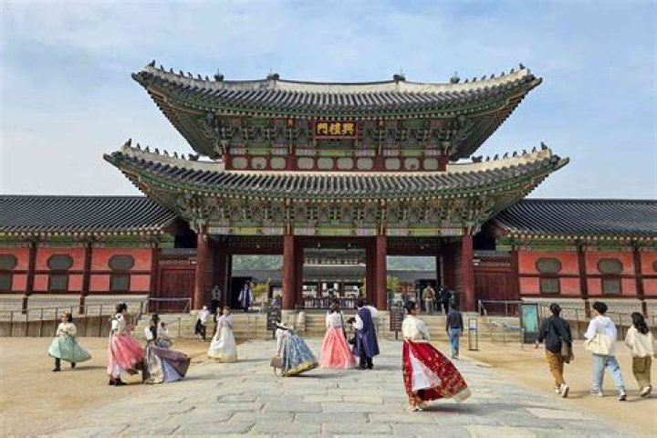 Which cartoon is famous in South Korea?