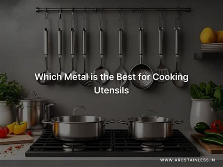 Which metal is bad for cooking?