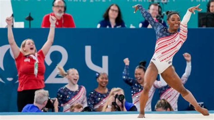 Who is the best gymnast in the world 2021?